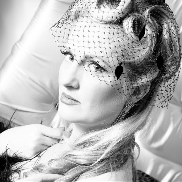 Meet your Posher, Susan - Picture 6 of 13